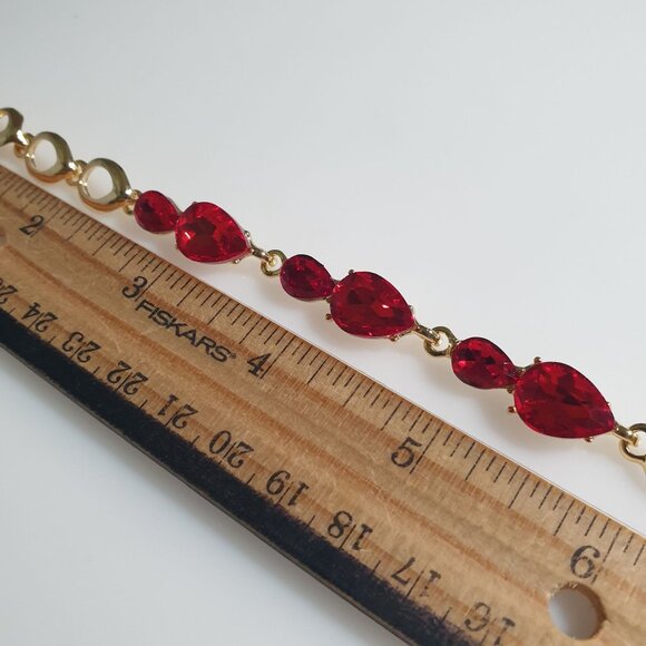 Gold Tone Chain Bracelet Red Teardrop Gemstones Lobster Clasp Adjustable Jewelry - Picture 5 of 6